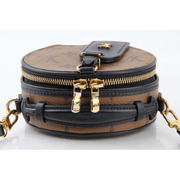 Fashioned from Monogram Reverse canvas - Picture 2 of 16